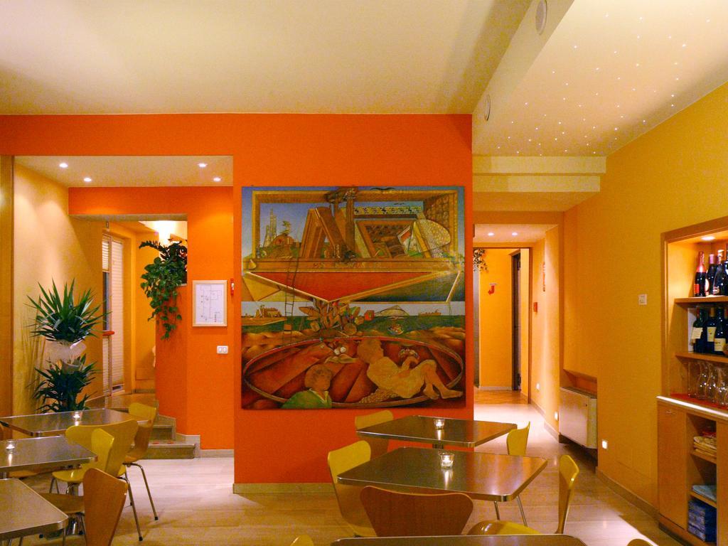 Albergo Ristorante Corsini Павулло-нель-Фриньяно Экстерьер фото